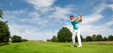 Mastering the Swing: Top Left-Handed Golf Tips to Improve Your Game